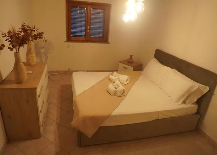 Villa Praxedes *
