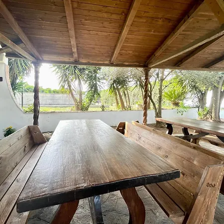 Praxedes Con Piscina A Villa *
