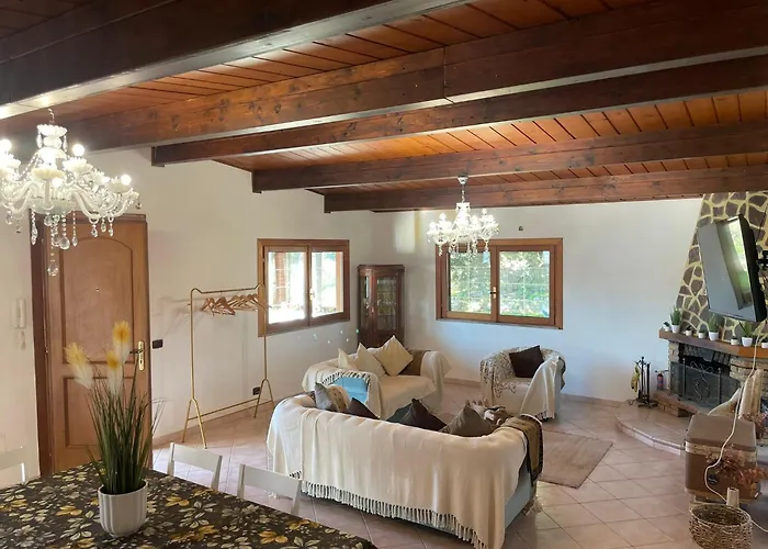 Praxedes Villa